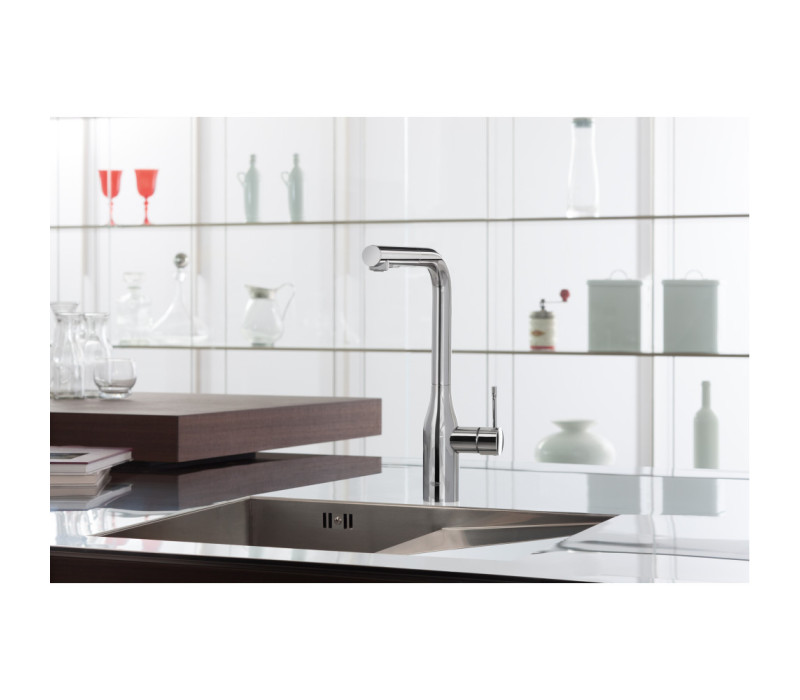 Змішувач одноважільний Grohe Essence для мийки (30270000) Змішувач одноважільний Grohe Essence для мийки (30270000)