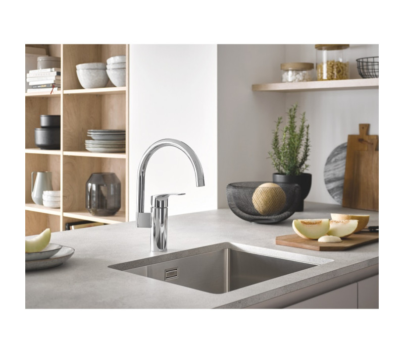 Смеситель однорычажный Grohe Eurosmart New для мойки (33202003) Смеситель однорычажный Grohe Eurosmart New для мойки (33202003)