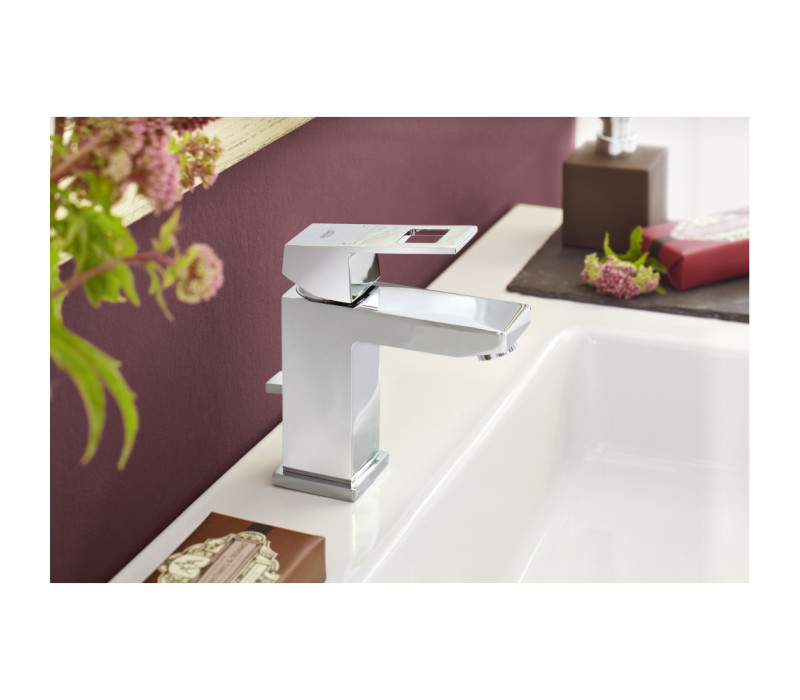 Змішувач одноважільний Grohe Eurocube для раковини S-Size (2312700e)