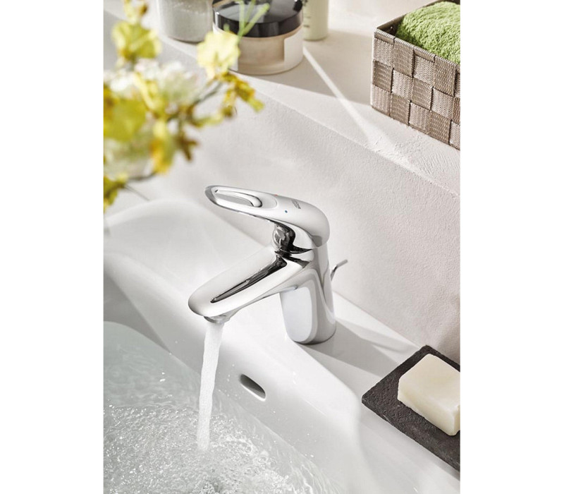 Змішувач одноважільний Grohe Eurostyle для раковини S-Size (33558003)