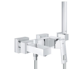 Смеситель однорычажный Grohe Eurocube для ванны (23141000) Смеситель однорычажный Grohe Eurocube для ванны (23141000)